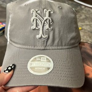 Gray NY womens core classic ball cap/hat